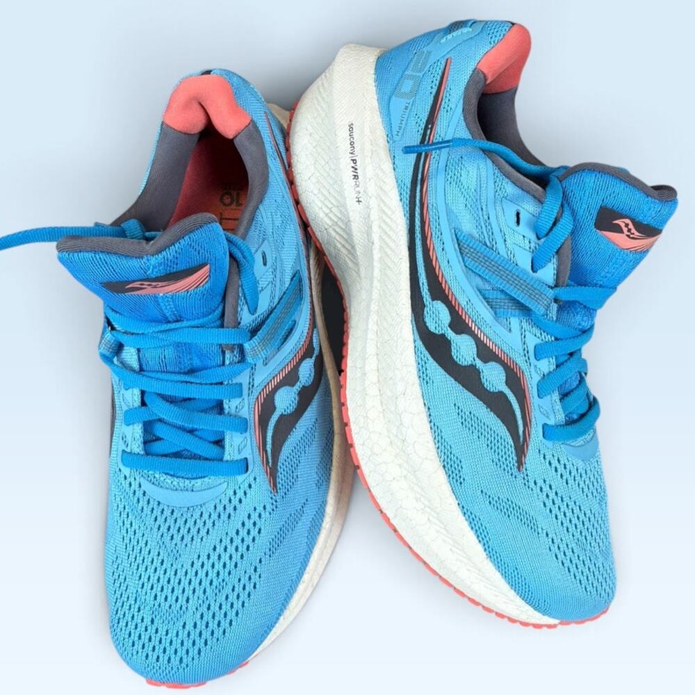 Saucony Triumph 20 Women’s Running Shoes Ocean Coral Blue Size 8.5